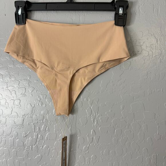 NWT Skims Smoothing Intimates High Waisted Thong, Clay, S - Picture 2 of 3